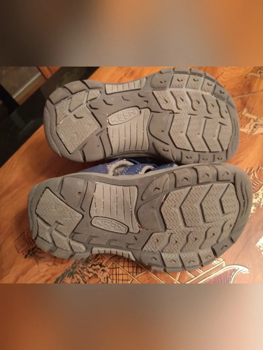 Kids Unisex  Keen Newport H2 Blue Waterproof Washable Easy-On Sandals Sz 11